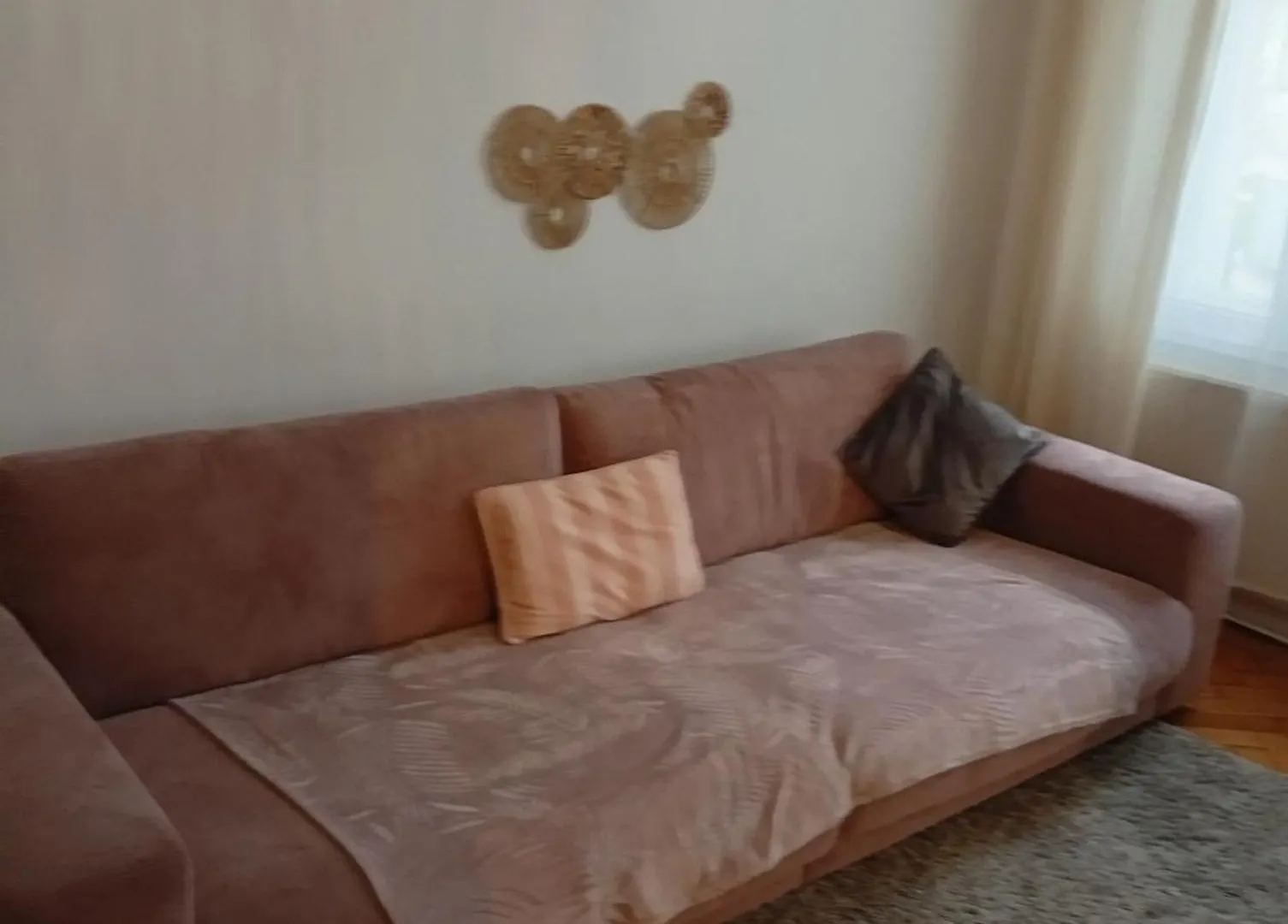 Flowers Apartment In Vienna